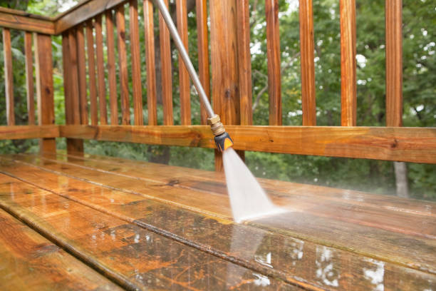 Best Pool Deck Cleaning  in USA